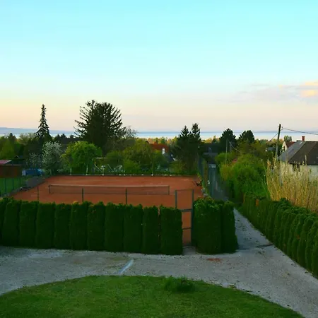 Balaton *